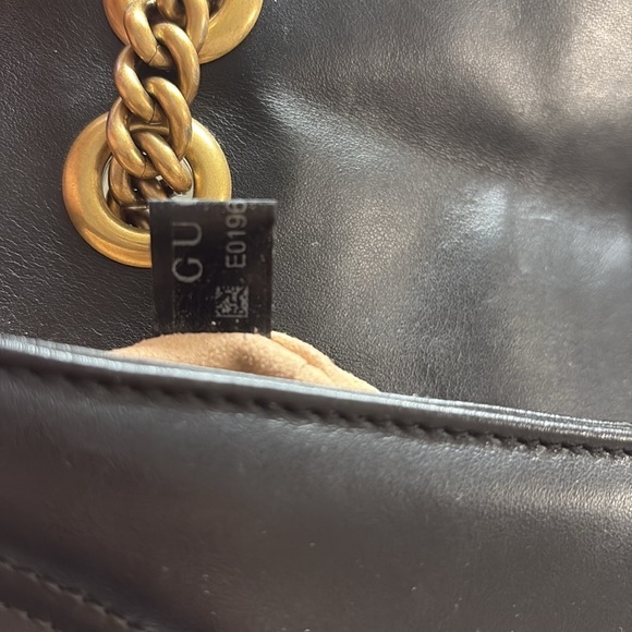 Gucci GG Marmont small shoulder bag - Picture 11 of 14